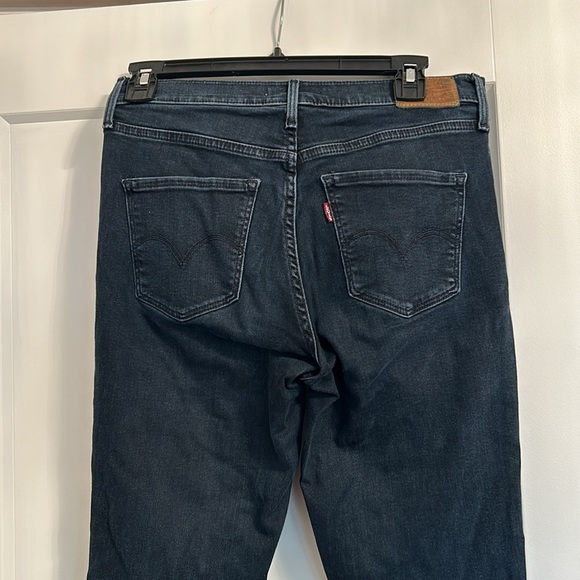 Levi’s 311, shaping skinny jeans; size 28; soft black - Picture 4 of 6